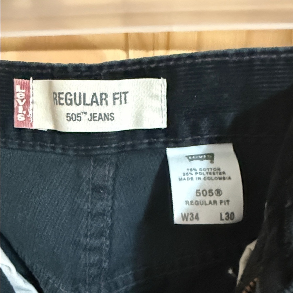 Levi's 505 Men's Corduroy Pants - Black - Picture 2 of 6